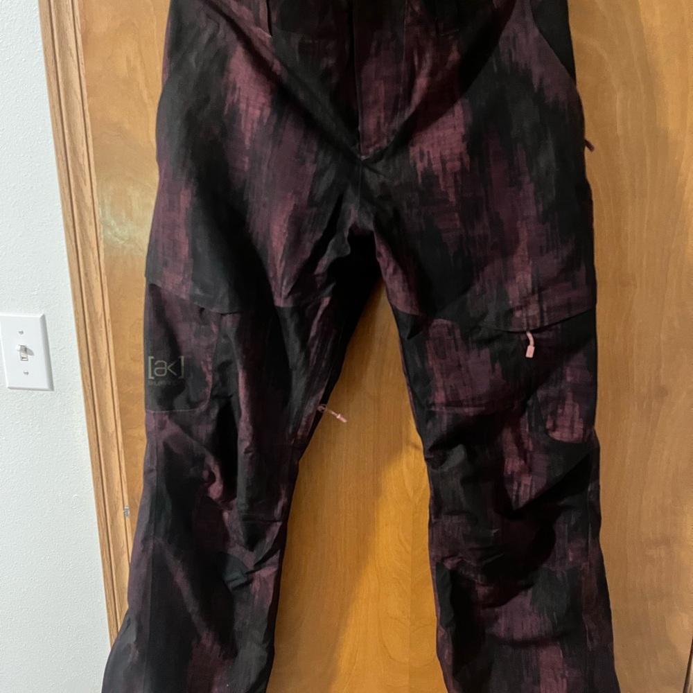 Burton AK gortex snowboard pants